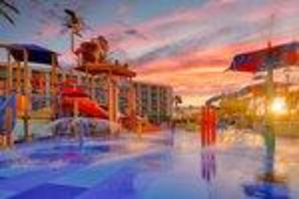 Hotel Courtyard Anaheim Theme Park Entrance Esterno foto